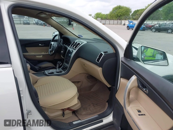 2011 GMC Acadia SLT1 with VIN 1GKKVRED3BJ144346, listed as a IAAI auction lot 41879564 with 311,658 mi miles and . Bid and sale history available at DreamBid. Image 5.