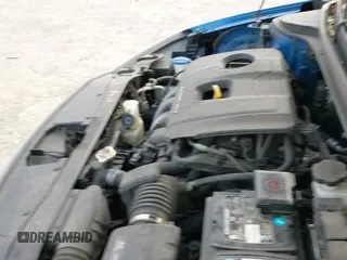 2017 Hyundai Elantra SE z VIN 5NPD74LF1HH203658, wystawiony jako IAAI lot #43470266 z przebiegiem 91 296 mil mil oraz . Historia ofert i sprzedaży dostępna na DreamBid. Obrazek 13.