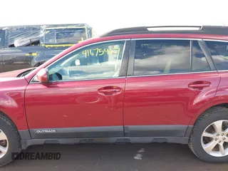 2014 Subaru Outback 2.5i Limited with VIN 4S4BRCLC1E3225695, listed as a IAAI auction lot 41675427 with 173,531 mi miles. Bid and sale history available at carsss.com. Image 14.