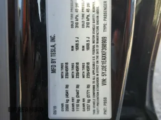 2019 Tesla Model 3 Mid Range z VIN 5YJ3E1EAXKF398909, wystawiony jako Copart lot #52504645 z przebiegiem 101 667 mil mil oraz Szkoda całkowita • Salvage title. Historia ofert i sprzedaży dostępna na DreamBid. Obrazek 12.