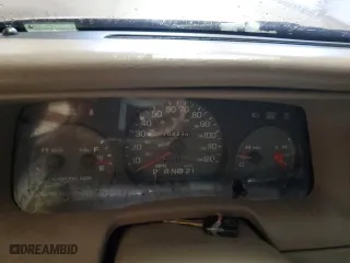 2005 Mercury Grand Marquis GS with VIN 2MEFM74W35X617440, listed as a Copart auction lot 70248644 with 202,330 mi miles and Salvage Title. Bid and sale history available at carsss.com. Image 9.