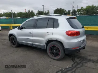 2012 Volkswagen Tiguan SE with VIN WVGBV7AX4CW540656, listed as a Copart auction lot 61473285 with 155,440 mi miles and Clean title. Bid and sale history available at DreamBid. Image 2.