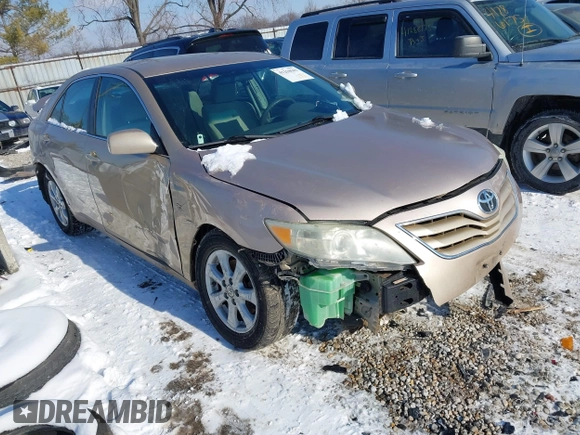 2011 Toyota Camry LE with VIN 4T1BF3EK3BU208593, listed as a IAAI auction lot 41258585 with 269,182 mi miles. Bid and sale history available at carsss.com. Image 1.