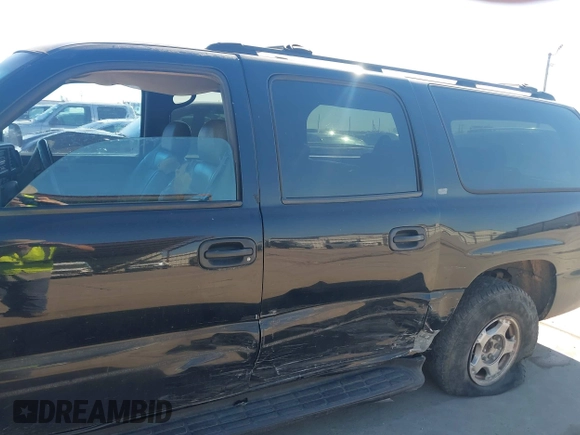 2002 Chevrolet Suburban LS with VIN 3GNEC16Z02G285958, listed as a IAAI auction lot 41956322 with Not provided miles and . Bid and sale history available at DreamBid. Image 6.