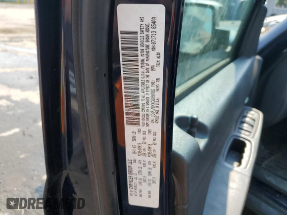 2012 Jeep Liberty Sport z VIN 1C4PJMAK4CW200786, wystawiony jako Copart lot #60430345 z przebiegiem 135 841 mil mil oraz Szkoda całkowita • Salvage title. Historia ofert i sprzedaży dostępna na DreamBid. Obrazek 13.