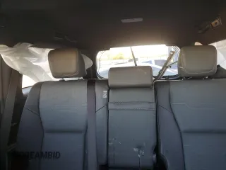 2024 Lexus GX 550 Luxury z VIN JTJVBCDX8R5012273, wystawiony jako Copart lot #81360034 z przebiegiem 4 883 mil mil oraz Szkoda całkowita • Salvage title. Historia ofert i sprzedaży dostępna na DreamBid. Obrazek 10.