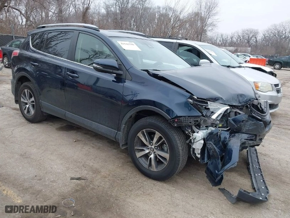 2017 Toyota RAV4 XLE with VIN JTMRFREV6HJ137349, listed as a IAAI auction lot 41542599 with 60,868 mi miles. Bid and sale history available at carsss.com. Image 1.