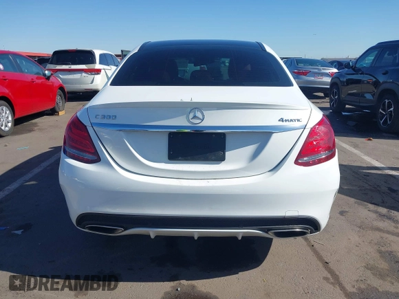 2015 Mercedes-Benz C 300 Luxury with VIN 55SWF4KB6FU087362, listed as a IAAI auction lot 42083502 with 98,834 mi miles and . Bid and sale history available at carsss.com. Image 16.