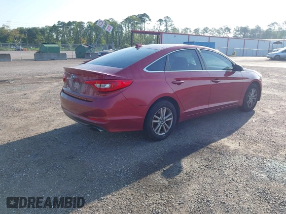 2016 Hyundai Sonata SE z VIN 5NPE24AF1GH349434, wystawiony jako IAAI lot #42555667 z przebiegiem 178 592 mil mil oraz . Historia ofert i sprzedaży dostępna na DreamBid. Obrazek 4.