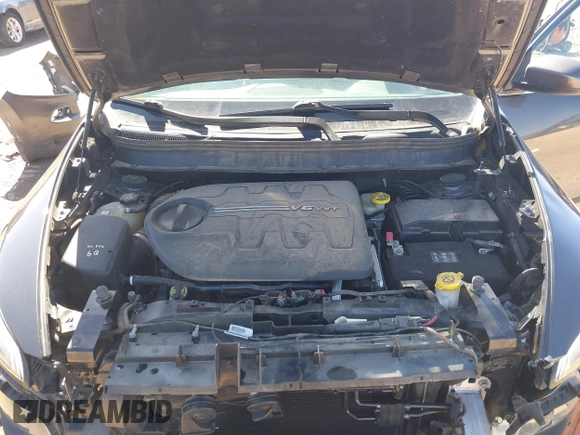 2017 Jeep Cherokee Latitude with VIN 1C4PJMCS1HW525240, listed as a IAAI auction lot 41680409 with 75,109 mi miles. Bid and sale history available at carsss.com. Image 10.
