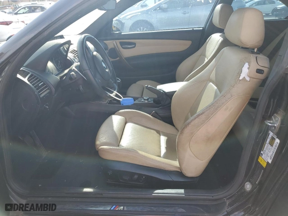 2009 BMW 1 Series 135i with VIN WBAUC73589VK80613, listed as a Copart auction lot 42224935 with 135,442 mi miles and Clean Title. Bid and sale history available at carsss.com. Image 7.
