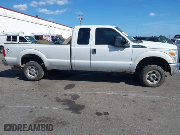 2014 Ford F-250 XL with VIN 1FT7X2B60EEB08149, listed as a IAAI auction lot 37607954 with Not provided miles and . Bid and sale history available at DreamBid. Image 14.
