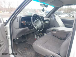 1996 Dodge Ram 1500 with VIN 1B7HC16Y3TJ181980, listed as a IAAI auction lot 41427233 with 126,424 mi miles. Bid and sale history available at carsss.com. Image 5.