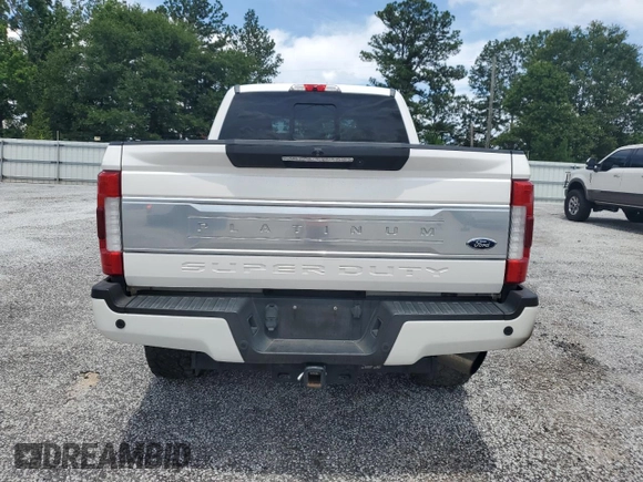 2018 Ford F-350 XL with VIN 1FT8W3BT4JEB87385, listed as a Copart auction lot 60411795 with 116,559 mi miles and Clean title. Bid and sale history available at DreamBid. Image 6.
