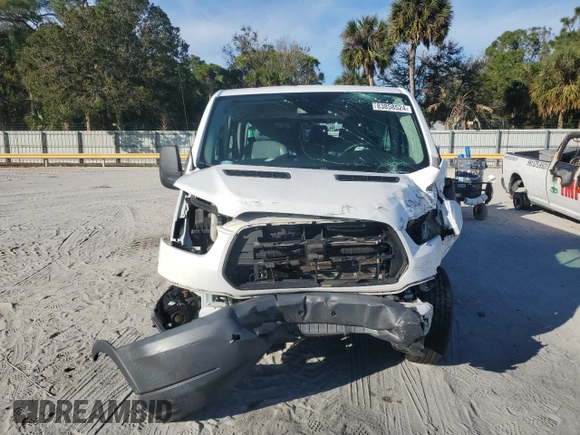 2018 Ford Transit Passenger XL с VIN 1FBZX2ZM2JKB56121, выставлен на аукционе Copart как лот 83858524 с пробегом 73 929 миль миль и Списание • Salvage title. История ставок и продаж доступна на DreamBid. Изображение 5.