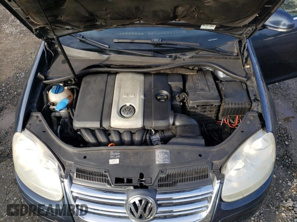 2005 Volkswagen Jetta 2.5L with VIN 3VWDF71K65M604016, listed as a Copart auction lot 45296275 with 195,245 mi miles and Salvage title. Bid and sale history available at DreamBid. Image 11.