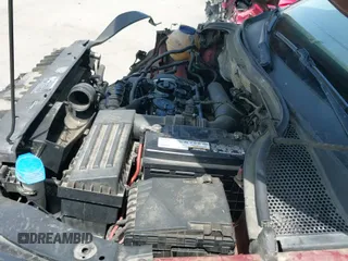 2010 Volkswagen Tiguan S с VIN WVGAV7AX3AW001762, выставлен на аукционе IAAI как лот 42572895 с пробегом 127 433 миль миль и . История ставок и продаж доступна на DreamBid. Изображение 20.