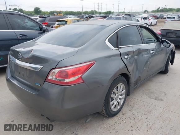 2015 Nissan Altima S with VIN 1N4AL3AP5FC479473, listed as a IAAI auction lot 42037990 with 142,006 mi miles and . Bid and sale history available at carsss.com. Image 4.