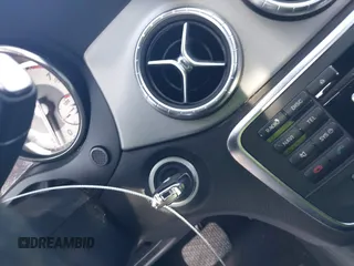 2014 Mercedes-Benz CLA 250 z VIN WDDSJ4EB6EN045368, wystawiony jako IAAI lot #42560939 z przebiegiem 29 241 mil mil oraz . Historia ofert i sprzedaży dostępna na DreamBid. Obrazek 11.