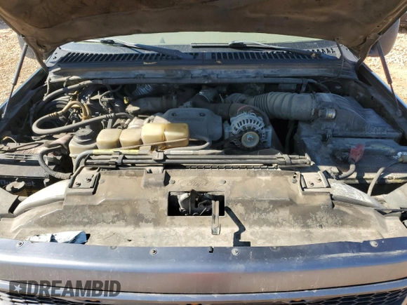 2000 Ford F-350 XL with VIN 1FTSW31F7YEE20820, listed as a Copart auction lot 77496284 with 312,193 mi miles and Salvage Title. Bid and sale history available at DreamBid. Image 11.