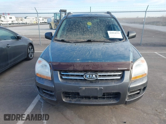 2008 Kia Sportage LX with VIN KNDJE723787521869, listed as a IAAI auction lot 41854551 with 167,997 mi miles. Bid and sale history available at carsss.com. Image 6.