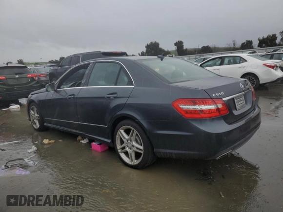 2011 Mercedes-Benz E 550 Luxury with VIN WDDHF7CB2BA275850, listed as a Copart auction lot 43870175 with 172,714 mi miles and Clean Title. Bid and sale history available at DreamBid. Image 2.