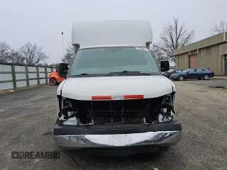 2015 Chevrolet Express Commercial with VIN 1GB0G2CF0F1111744, listed as a Copart auction lot 44577955 with 195,146 mi miles and Clean Title. Bid and sale history available at carsss.com. Image 5.