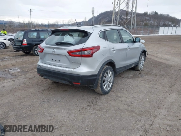 2020 Nissan Rogue Sport SL with VIN JN1BJ1CW5LW390349, listed as a IAAI auction lot 41432049 with 35,028 mi miles. Bid and sale history available at carsss.com. Image 4.