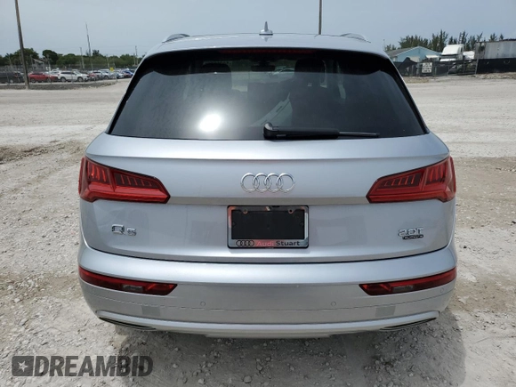 2018 Audi Q5 Premium Plus z VIN WA1BNAFY1J2223421, wystawiony jako Copart lot #59763725 z przebiegiem 42 789 mil mil oraz Czysty tytuł • Clean title. Historia ofert i sprzedaży dostępna na DreamBid. Obrazek 6.