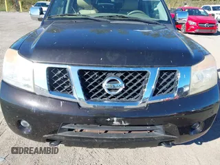 2015 Nissan Armada Platinum z VIN 5N1BA0NF2FN608323, wystawiony jako IAAI lot #40928024 z przebiegiem 110 609 mil mil oraz . Historia ofert i sprzedaży dostępna na DreamBid. Obrazek 6.