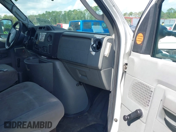 2010 Ford Econoline Cargo Commercial with VIN 1FTNE1EWXADA91492, listed as a IAAI auction lot 42707525 with 435,844 mi miles and . Bid and sale history available at DreamBid. Image 5.