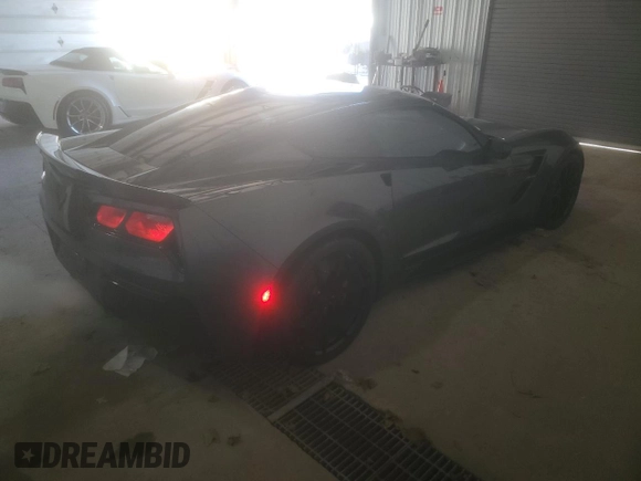 2018 Chevrolet Corvette Grand Sport 2LT with VIN 1G1YX2D7XJ5103876, listed as a Copart auction lot 88279695 with 0 mi miles and Non Repairable. Bid and sale history available at carsss.com. Image 3.