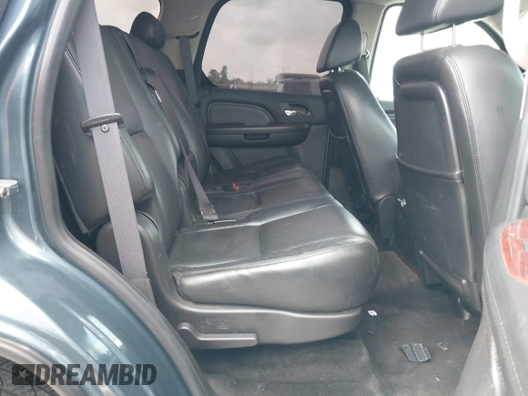 2009 Cadillac Escalade z VIN 1GYFK23249R136552, wystawiony jako IAAI lot #42055626 z przebiegiem 196 234 mil mil oraz . Historia ofert i sprzedaży dostępna na DreamBid. Obrazek 8.
