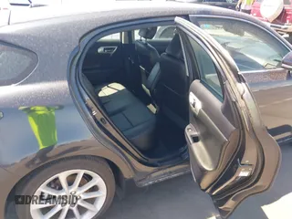 2011 Lexus CT 200h with VIN JTHKD5BH2B2040664, listed as a IAAI auction lot 40053641 with 55,119 mi miles and . Bid and sale history available at DreamBid. Image 8.