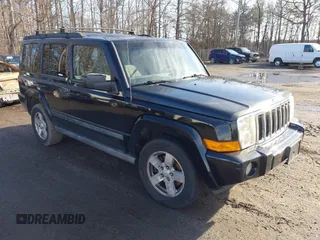 2007 Jeep Commander Sport with VIN 1J8HG48K97C566185, listed as a IAAI auction lot 41519140 with 127,230 mi miles. Bid and sale history available at carsss.com. Image 1.