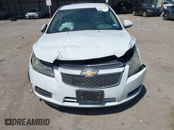 2012 Chevrolet Cruze LT w/2LT with VIN 1G1PG5SC5C7149071, listed as a IAAI auction lot 42017576 with 148,980 mi miles. Bid and sale history available at carsss.com. Image 6.