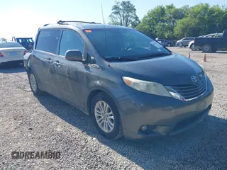2011 Toyota Sienna XLE AAS with VIN 5TDYK3DC4BS136568, listed as a IAAI auction lot 42639252 with 239,020 mi miles and . Bid and sale history available at DreamBid. Image 1.