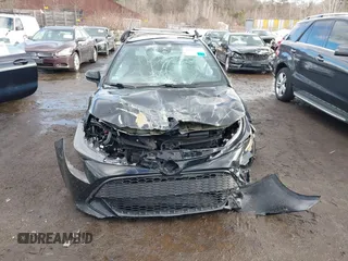 2021 Toyota Corolla Hatchback SE with VIN JTNB4MBE0M3138036, listed as a IAAI auction lot 41476375 with 1 mi miles. Bid and sale history available at carsss.com. Image 12.