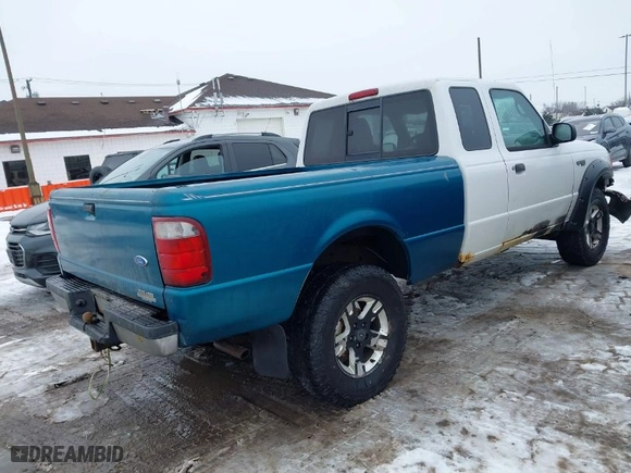 2004 Ford Ranger XL Fleet with VIN 1FTZR15E64PB21832, listed as a IAAI auction lot 41453927 with 192970 miles. Bid and sale history available at carsss.com. Image 4.