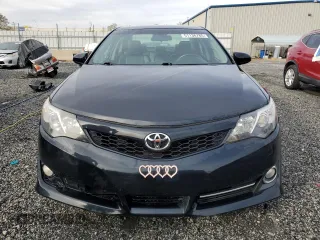 2014 Toyota Camry L with VIN 4T1BF1FK9EU331998, listed as a Copart auction lot 51136785 with 214,540 mi miles and Salvage Title. Bid and sale history available at carsss.com. Image 5.