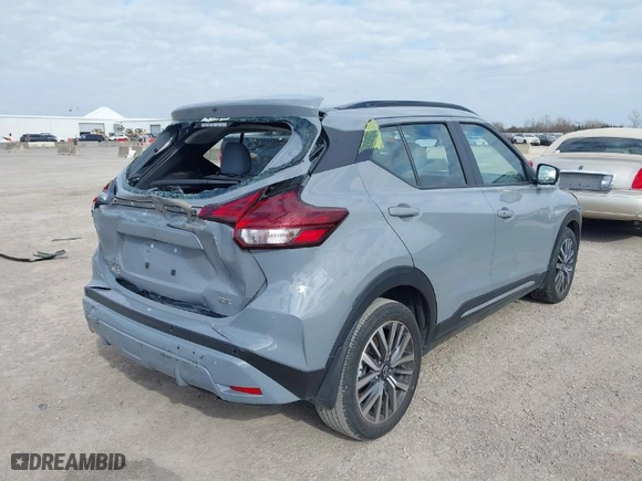 2023 Nissan Kicks SR with VIN 3N1CP5DV0PL512398, listed as a IAAI auction lot 41150613 with 26,070 mi miles. Bid and sale history available at carsss.com. Image 4.