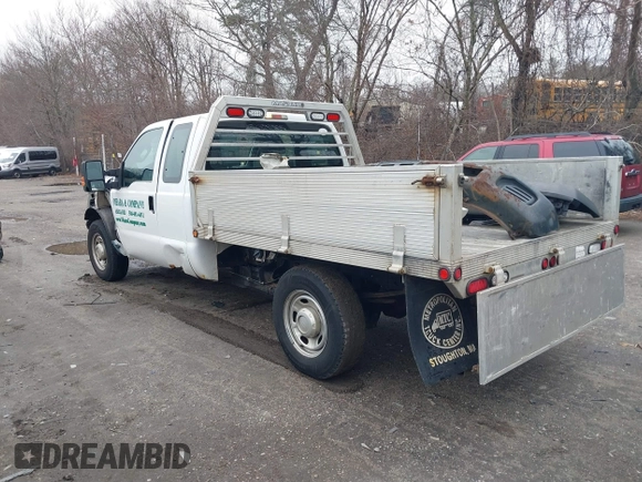 2014 Ford F-250 XL with VIN 1FT7X2A65EEA40254, listed as a IAAI auction lot 41720384 with 286,838 mi miles and . Bid and sale history available at DreamBid. Image 3.