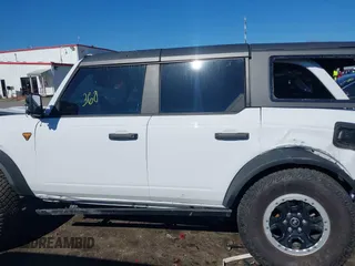 2023 Ford Bronco with VIN 1FMEE5DP0PLC12557, listed as a IAAI auction lot 41854143 with 9,839 mi miles. Bid and sale history available at carsss.com. Image 13.