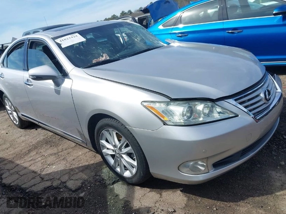 2010 Lexus ES with VIN JTHBK1EG1A2401432, listed as a IAAI auction lot 41823424 with Not Provided miles. Bid and sale history available at carsss.com. Image 1.