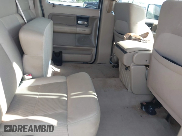 2007 Ford F-150 XLT with VIN 1FTRW12WX7FA41644, listed as a IAAI auction lot 42424652 with 423,890 mi miles and . Bid and sale history available at DreamBid. Image 8.