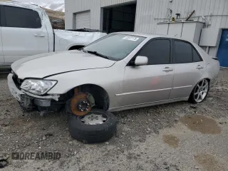 2002 Lexus IS 300 with VIN JTHBD192020038109, listed as a Copart auction lot 43072175 with 110,904 mi miles and Salvage Title. Bid and sale history available at carsss.com. Image 1.