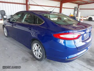 2016 Ford Fusion SE with VIN 3FA6P0HD3GR333628, listed as a IAAI auction lot 41979329 with 183,984 mi miles. Bid and sale history available at carsss.com. Image 3.