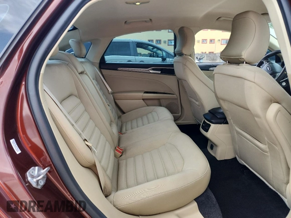 2015 Ford Fusion SE z VIN 3FA6P0HD2FR157430, wystawiony jako Copart lot #64372955 z przebiegiem 152 161 mil mil oraz Szkoda całkowita • Salvage title. Historia ofert i sprzedaży dostępna na DreamBid. Obrazek 10.