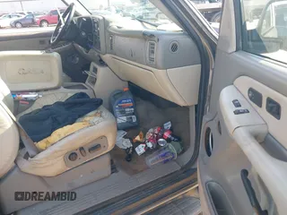 2001 GMC Yukon SLT with VIN 1GKEK13T81J272825, listed as a IAAI auction lot 41350595 with 349,413 mi miles. Bid and sale history available at carsss.com. Image 5.