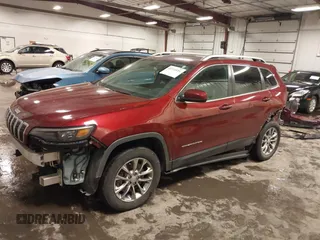 2019 Jeep Cherokee Latitude Plus with VIN 1C4PJMLB2KD198561, listed as a IAAI auction lot 41731691 with 71,129 mi miles. Bid and sale history available at carsss.com. Image 22.